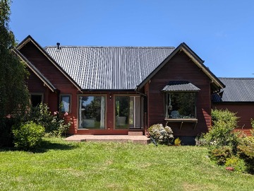 Casa en venta en Excelente conectividad (142576), Puerto Varas - 3 dormitorios, 3 baños