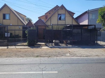 Casa en venta en Exbajo !! en plena av. Domingo tocornal (170849), Puente Alto - 5 dormitorios, 2 baños