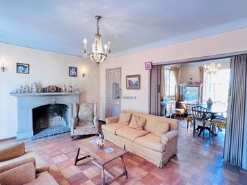 Casa en venta en Entre suarez mujica y grecia, Ñuñoa - 4 dormitorios, 4 baños