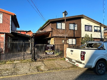 Casa en venta en Casa para inversión con dos departamentos (137459), Valdivia - 6 dormitorios, 4 baños