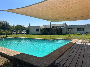 Terreno en venta en Casa en venta en Condominio Piedra Blanca (170649), Talagante - 7 dormitorios, 5 baños