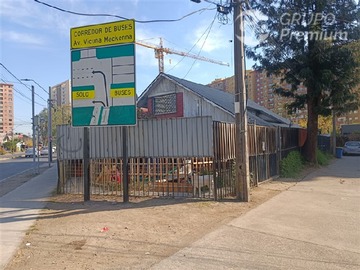 Local Comercial en venta en Venta casa la florida/ mirador azul 4d/2b 187 m2, La Florida - 4 dormitorios, 2 baños