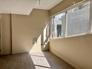 Arriendo Mensual / Oficina / Providencia