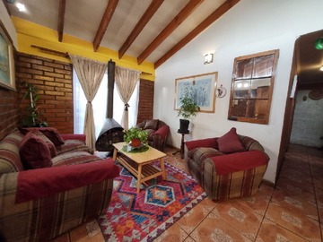 Casa en venta en Amunategui y av estadio, La Serena - 4 dormitorios, 3 baños