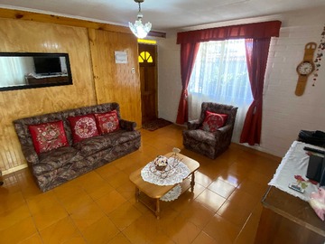 Casa en venta en 5 Dor 2 Baños Eduardo Cordero/Alerce (95930), Puente Alto - 5 dormitorios, 2 baños