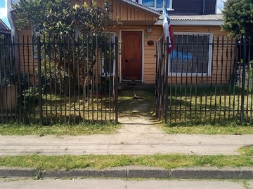 Casa en venta en Los Hualles, Vilcún - 4 dormitorios, 1 baño