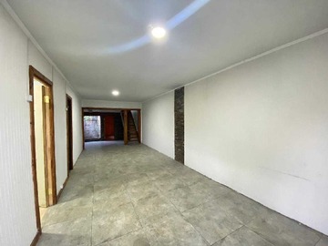 Casa en venta en Vende casa para inversión en javiera carrera (73271), Temuco - 3 dormitorios, 1 baño