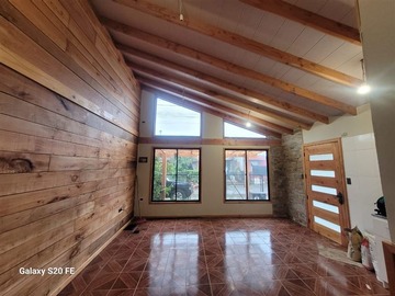 Casa en venta en frente a colegio humanidades, Villarrica - 3 dormitorios, 2 baños