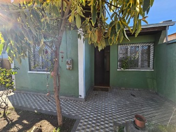 Casa en arriendo mensual en Calle marcos perez, Puente Alto - 5 dormitorios, 2 baños
