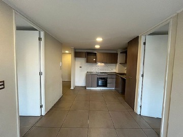 Departamento en venta en Metro santa lucia, Santiago - 2 dormitorios, 2 baños