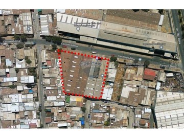 Casa en venta en -, Estación Central - 3 dormitorios, 2 baños
