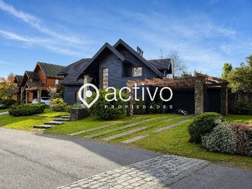 Casa en venta en Valdivia, Estancilla, Valdivia - 5 dormitorios, 3 baños