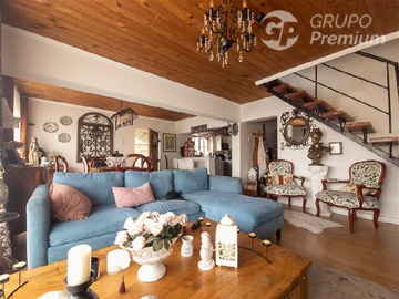 Casa en venta en Cerro esperanza - Valparaíso, Valparaíso - 4 dormitorios, 2 baños