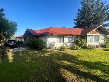 Terreno en arriendo mensual en Parcela en arriendo 3D+3B+3E+Piscina (135849), Talagante - 3 dormitorios, 3 baños