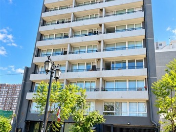 Departamento en venta en Oportunidad Única en pleno Barrio Santa Isabel, Santiago - 2 dormitorios, 2 baños