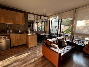 Departamento en venta en Moderno depto. Con jardín en las condes (127262), Las Condes - 1 dormitorio, 2 baños