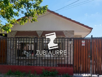 Casa en venta en Se Vende Casa Independiente en Av. Valparaíso - 2 dormitorios, 2 baños