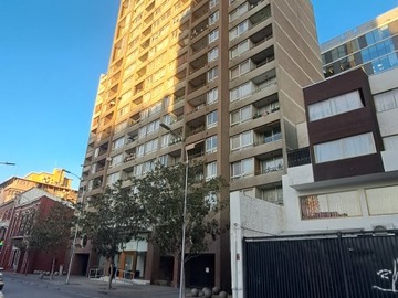 Departamento en venta en Centro histórico, Santiago - 3 dormitorios, 2 baños
