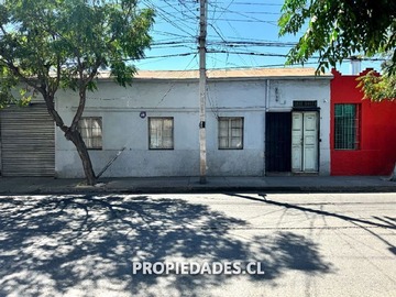 Bodega en arriendo mensual en Av. Mapocho / Esperanza, Santiago - 1 baño