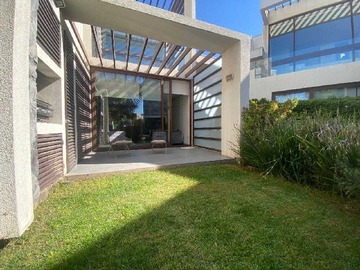 Departamento en venta en Oportunidad! Depto con patio y quincho! 2Dorm (159739), Colina - 2 dormitorios, 2 baños