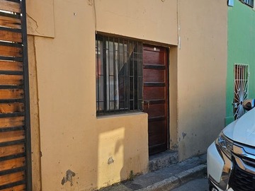 Casa en venta en Chopa 305, Puente Alto - 4 dormitorios, 2 baños