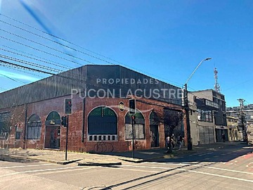 Local Comercial en arriendo mensual en ocal muy Central en Temuco con amplia bodega (182417), Temuco - 3 baños