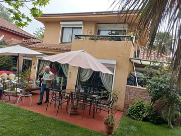 Casa en venta en Camino El Roble/Pedro Fontova, Huechuraba - 3 dormitorios, 3 baños