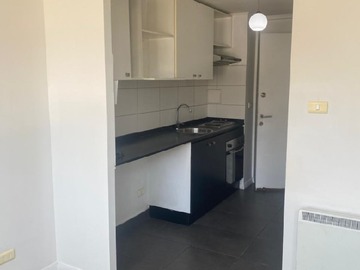 Departamento en arriendo mensual en Serrano con 10 de julio, Santiago - 1 dormitorio, 1 baño