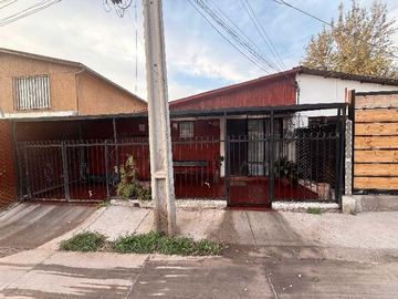 Casa en venta en Casa de 1 piso en pasaje cerrado, Puente Alto (174206), Puente Alto - 2 dormitorios, 1 baño