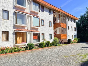 Departamento en venta en ID:099V Departamento venta a pasos del lago (150778), Pucón - 3 dormitorios, 2 baños