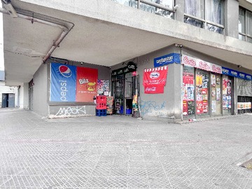 Local Comercial en venta en Local con alto flujo de clientes (90724), Santiago