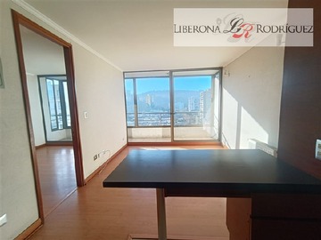 Departamento en arriendo mensual en Departamento en sector oriente de Viña, Viña del Mar - 1 dormitorio, 1 baño