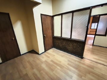 Oficina en arriendo mensual en Ahumada / agustinas, Santiago - 2 dormitorios, 1 baño