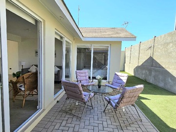 Casa en venta en Diseño, calidad y ubicación en Coquimbo (103156), Coquimbo - 3 dormitorios, 2 baños