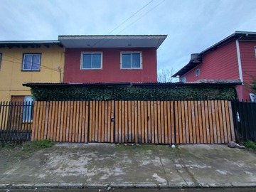 Casa en venta en Lontue, Don Sebastian I, Pasaje 7 #2381 - 4 dormitorios, 1 baño