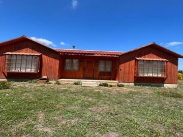 Casa en venta en Camino Las Viñas, Santo Domingo - 3 dormitorios, 2 baños