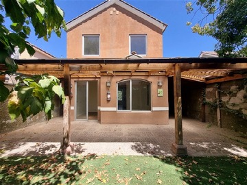 Casa en venta en El chañar, San Bernardo - 3 dormitorios, 3 baños