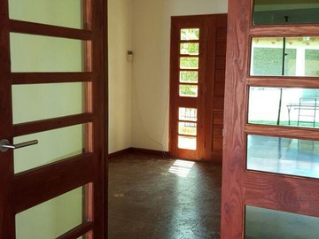 Casa en venta en Hermosa Casa en el Polo de Machalí - 5 dormitorios, 3 baños