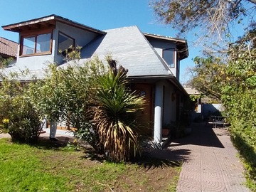 Venta / Casa / Vitacura