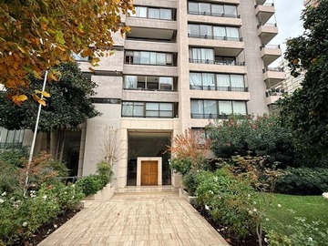 Departamento en arriendo mensual en Flor de Azucenas/ Apoquindo, Las Condes - 3 dormitorios, 3 baños