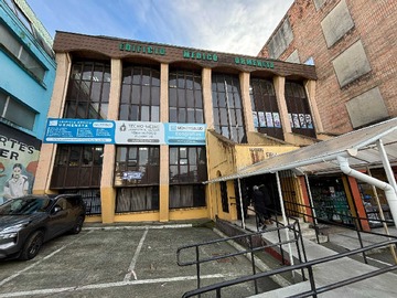 Oficina en venta en Oficinas en venta en calle Urmenenta (102439), Puerto Montt - 6 dormitorios, 4 baños