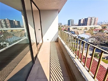 Departamento en venta en Las Dalias / Los Alerces, Ñuñoa - 3 dormitorios, 2 baños