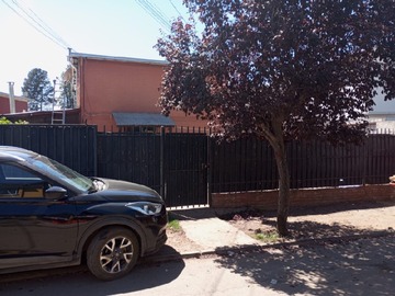 Casa en venta en Pasaje oviedo a cuadras de av. Vicuña mackenna, Peñaflor - 2 dormitorios, 1 baño