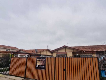 Casa en venta en Casa en Venta Padre Hurtado Piscina y Quincho (140604), Padre Hurtado - 3 dormitorios, 2 baños
