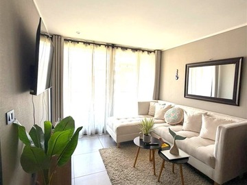 Departamento en arriendo mensual en Av Las Condes con La Cabaña, Las Condes - 1 dormitorio, 1 baño