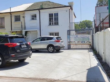 Oficina en venta en Presidente José Batlle y Ordoñez - Av. Irarrazaval, Ñuñoa - 4 baños