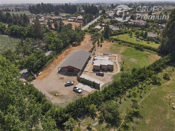Parcela en venta en Las Palmeras con avenida Balmaceda, Peñaflor - 3 dormitorios, 5 baños