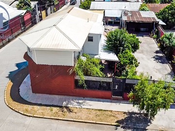 Casa en venta en Metro Los Quillayes, La Florida - 3 dormitorios, 3 baños