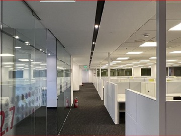 Oficina en arriendo mensual en Arrienda Oficina Metro Moneda 443 M2 UF 164 Santiago.