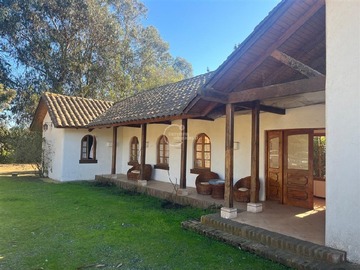 Casa en venta en La Princesa, Santo Domingo - 4 dormitorios, 3 baños